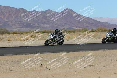 media/Jan-22-2023-CVMA (Sun) [[66d43cdebf]]/Race 11 Stock 1000 Shootout/